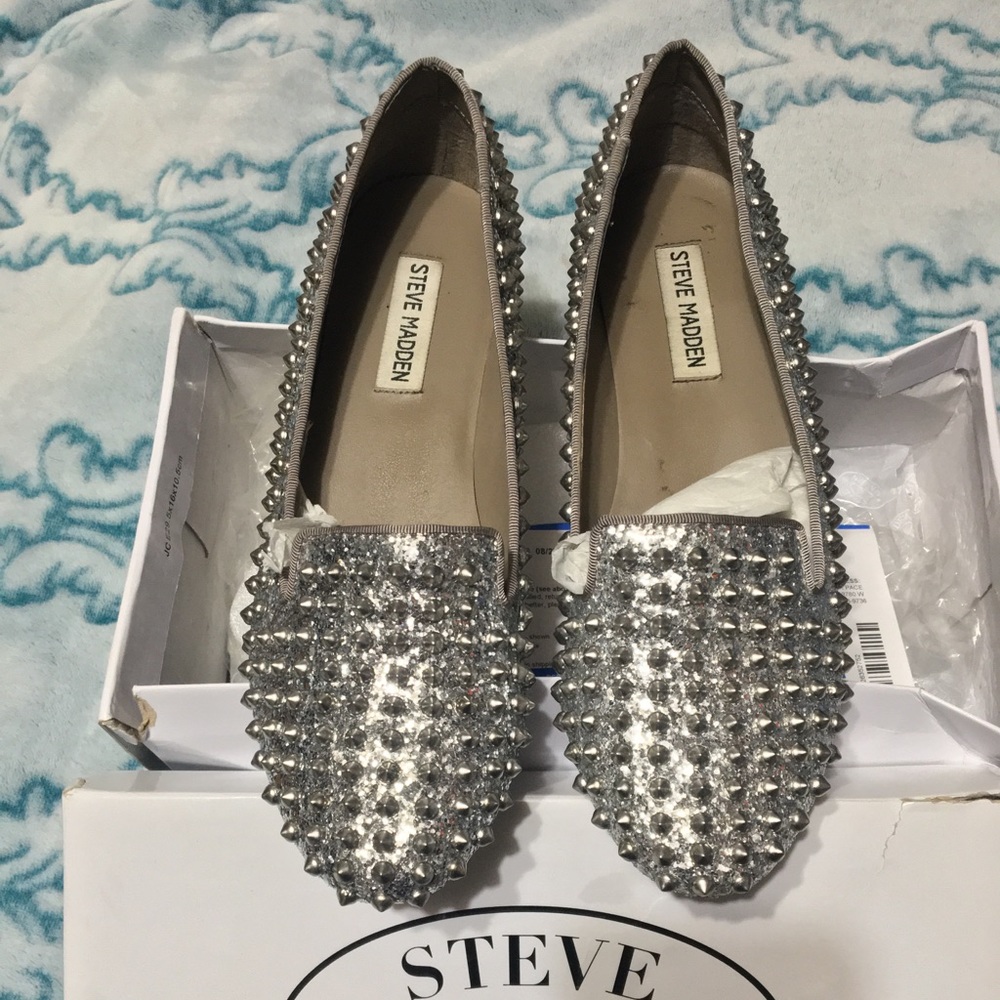 Steve Madden Silver Studlyy Studded Loafer Flats.
